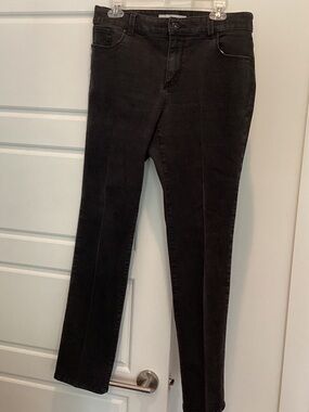 Chico's Black Straight-Leg Stretch Jeans